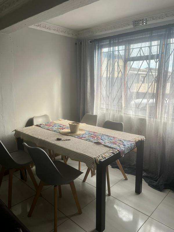 3 Bedroom Property for Sale in Mxolisi Phetani Western Cape